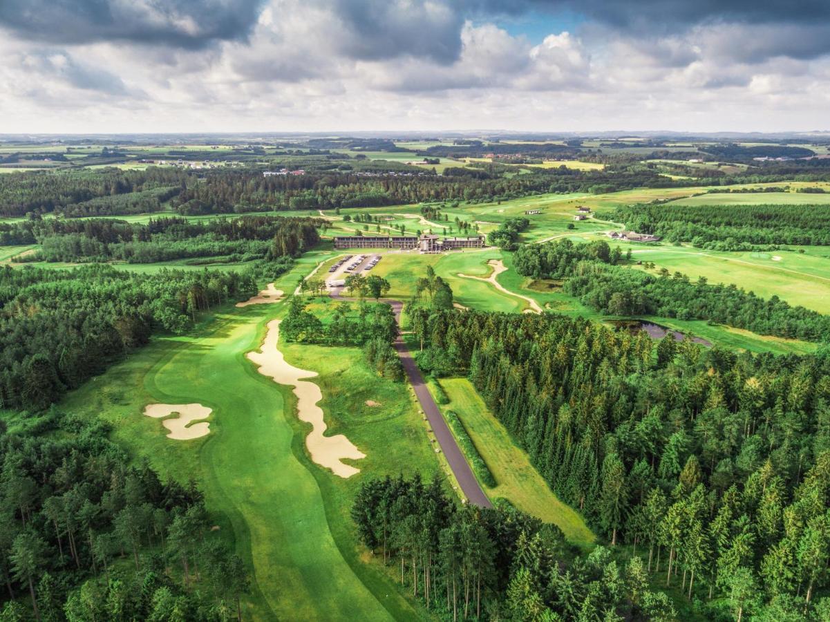 Luebker Golf Resort Nimtofte Bagian luar foto