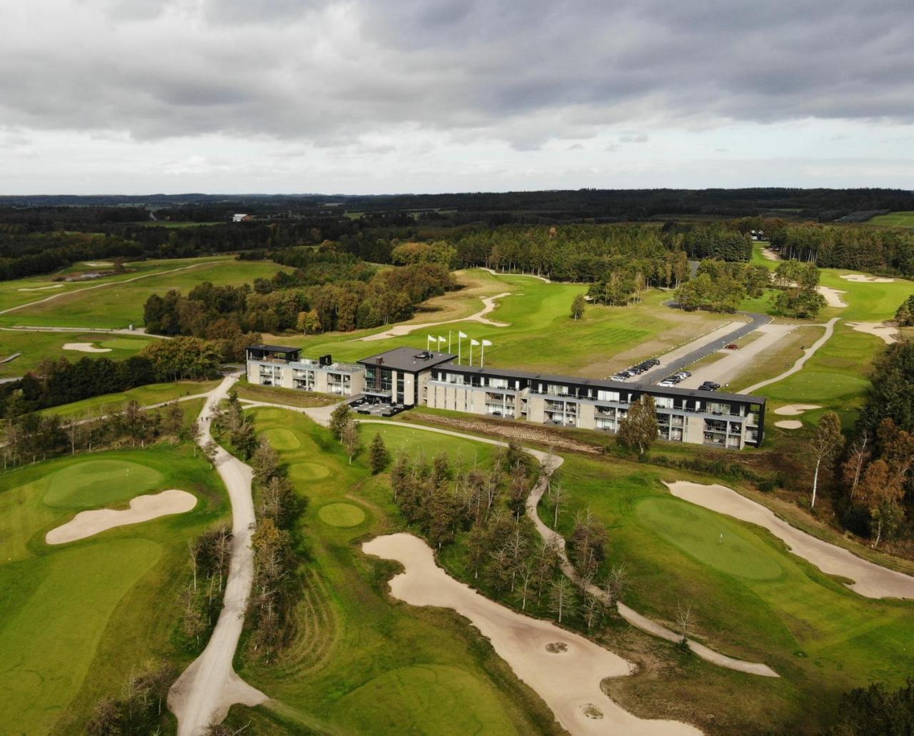 Luebker Golf Resort Nimtofte Bagian luar foto
