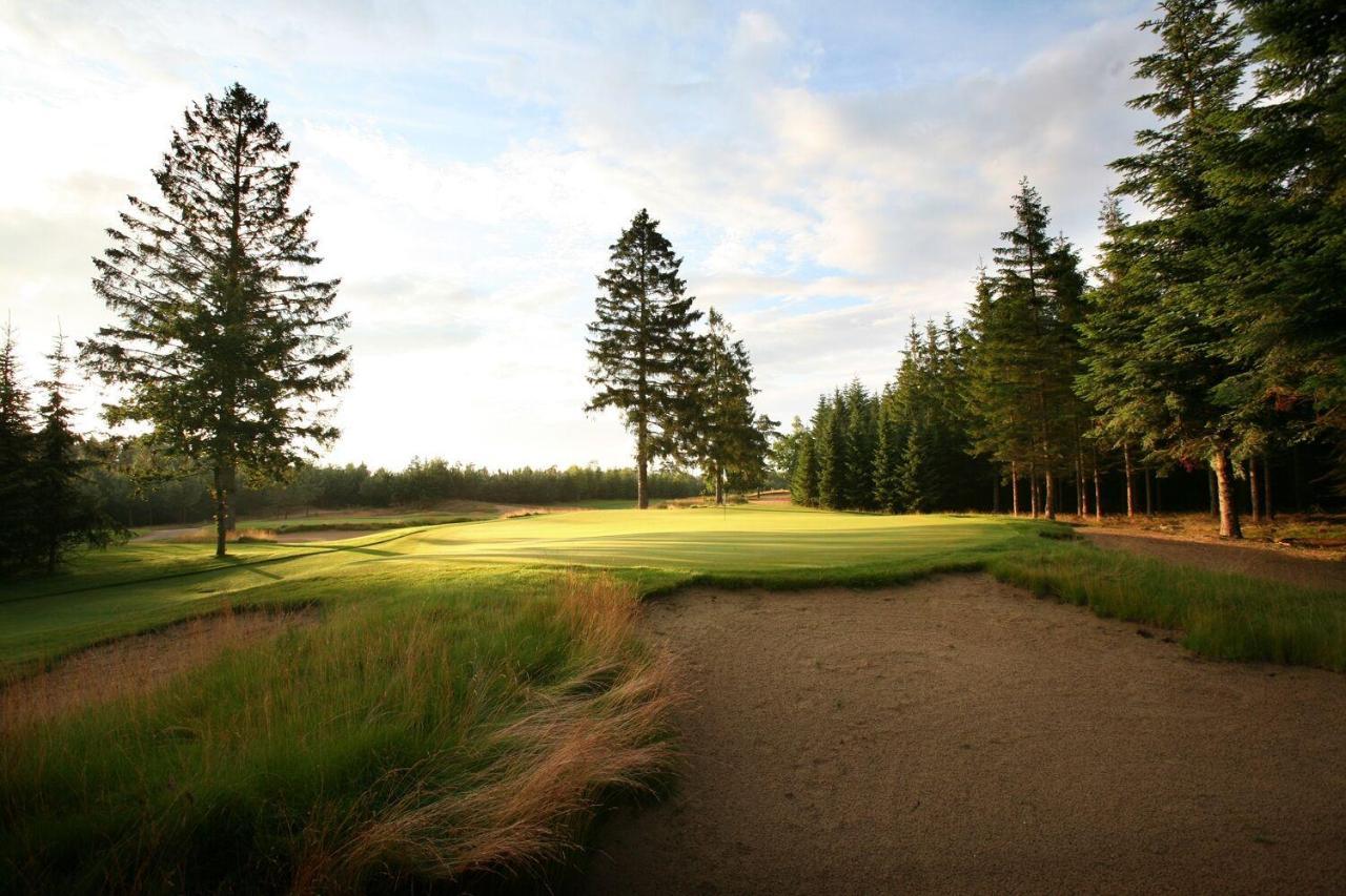 Luebker Golf Resort Nimtofte Bagian luar foto