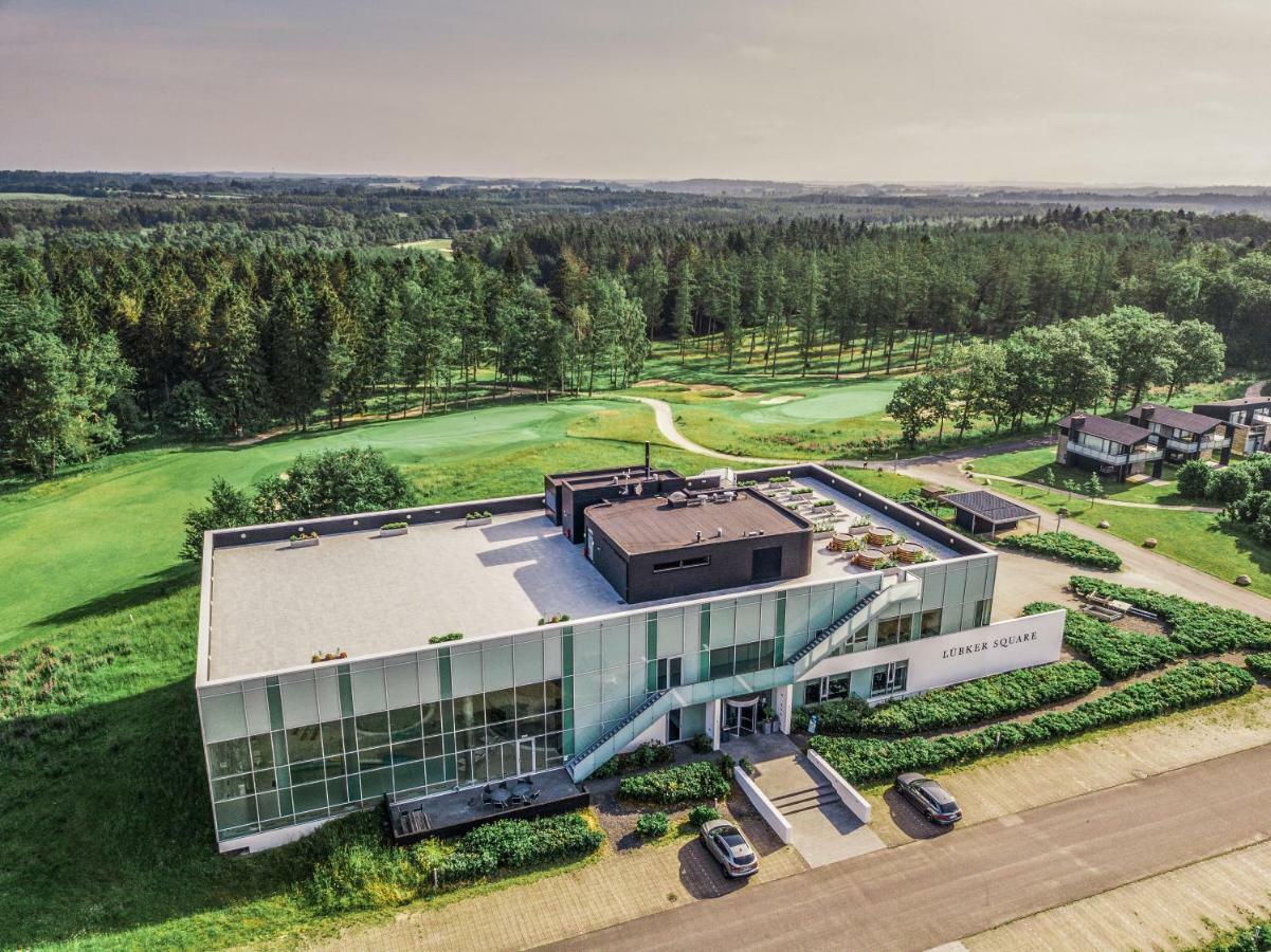 Luebker Golf Resort Nimtofte Bagian luar foto