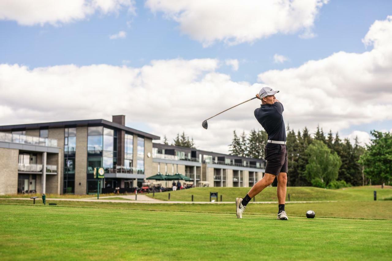 Luebker Golf Resort Nimtofte Bagian luar foto